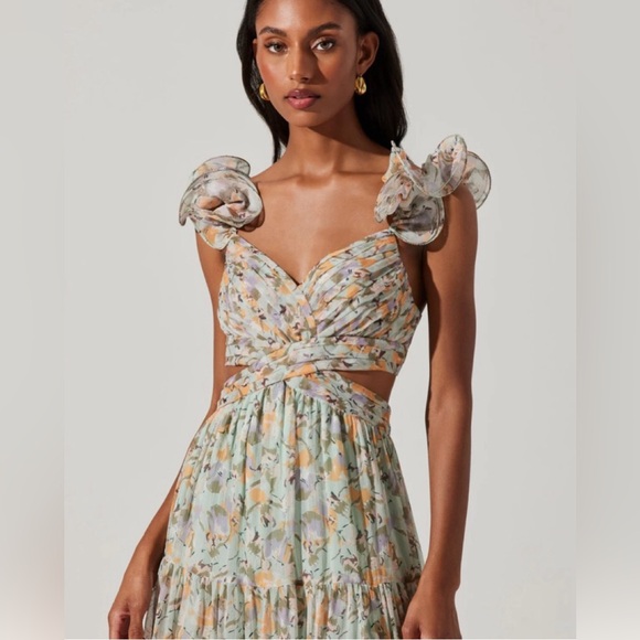 ASTR The Label Ruffled Floral Maxi Dress - Mint Purple Floral - Picture 3 of 6